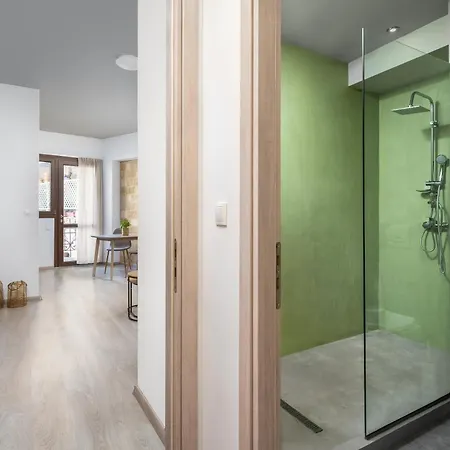 Apartment Mulberry Rhodes City