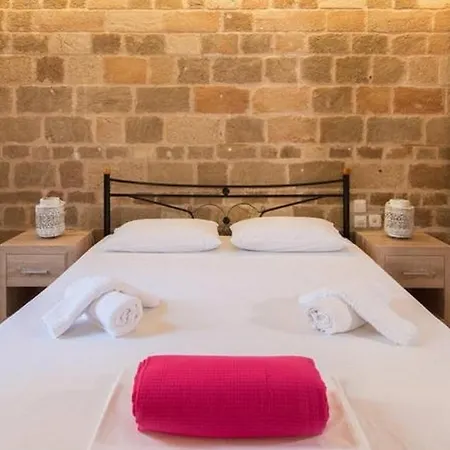Mulberry Апартаменти Rhodes City