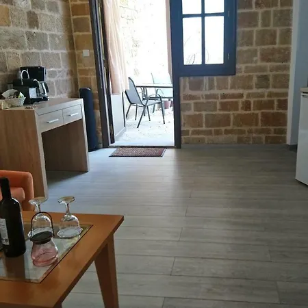 Апартаменти Mulberry Rhodes City