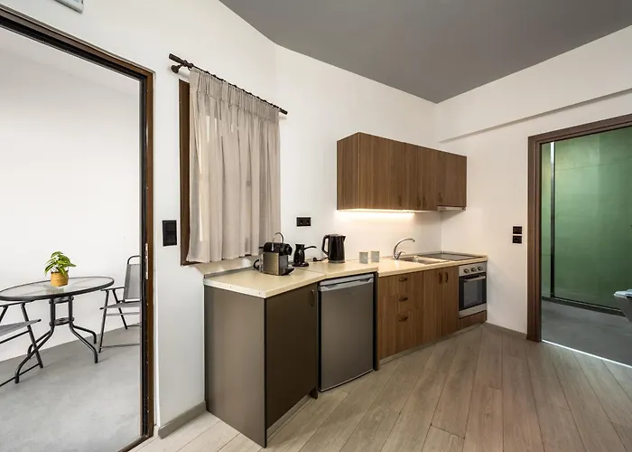 Mulberry Apartment *